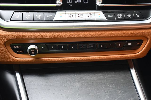 2022 BMW 3 Series 330i xDrive Sedan - 22841629 - 26