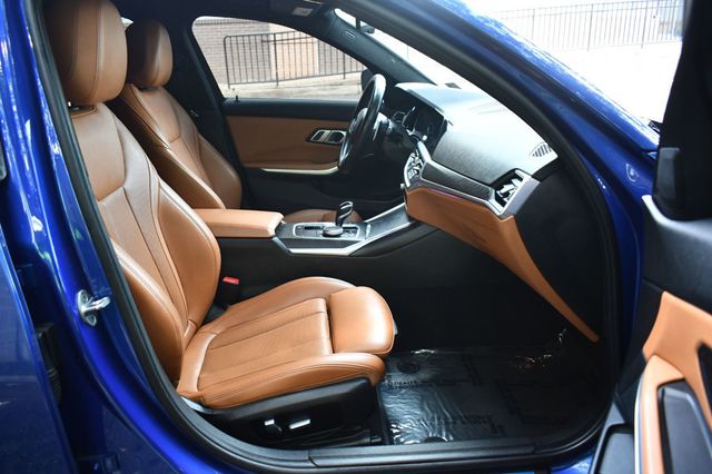 2022 BMW 3 Series 330i xDrive Sedan - 22841629 - 31