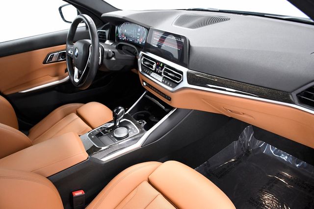 2022 BMW 3 Series 330i xDrive Sedan - 22798699 - 16