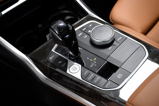 2022 BMW 3 Series 330i xDrive Sedan - 22798699 - 24