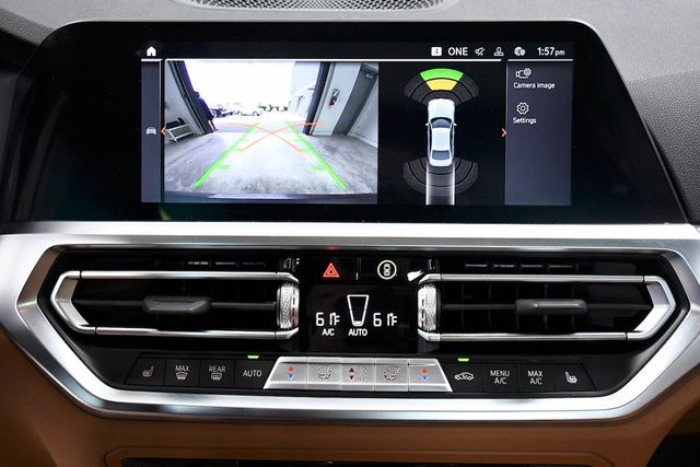 2022 BMW 3 Series 330i xDrive Sedan - 22798699 - 25