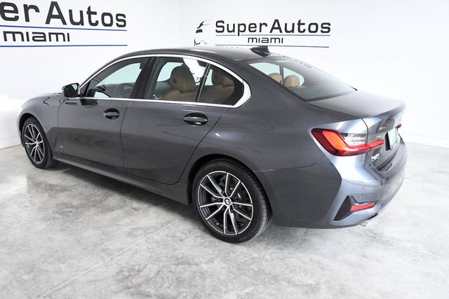 2022 BMW 3 Series 330i xDrive Sedan - 22798699 - 5