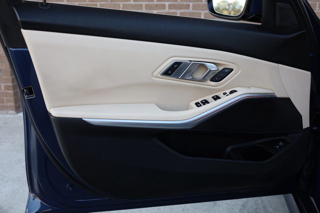 2022 BMW 3 Series 330i xDrive Sedan - 22996208 - 13