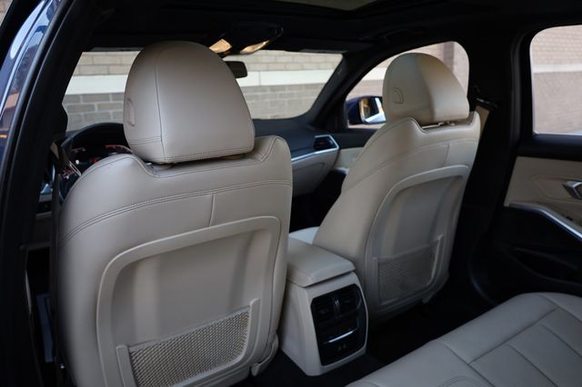 2022 BMW 3 Series 330i xDrive Sedan - 22996208 - 20