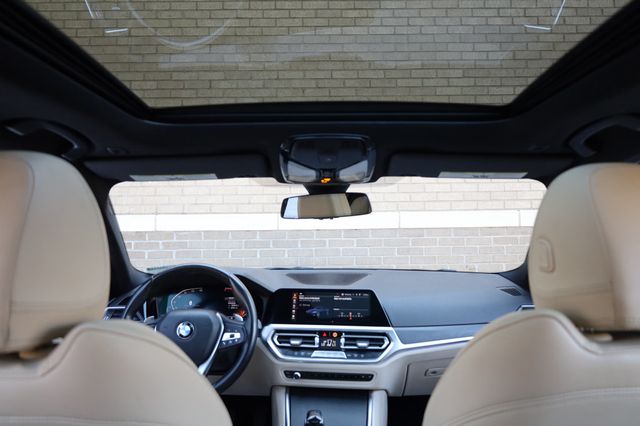 2022 BMW 3 Series 330i xDrive Sedan - 22996208 - 32