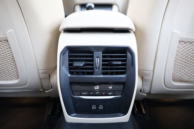 2022 BMW 3 Series 330i xDrive Sedan - 22996208 - 33