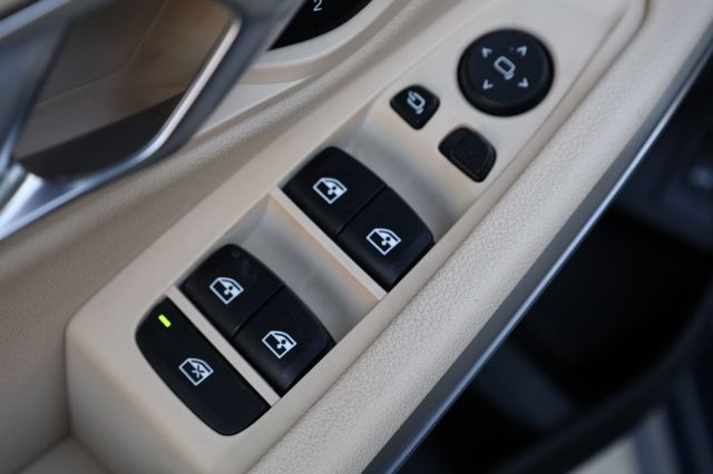 2022 BMW 3 Series 330i xDrive Sedan - 22996208 - 39