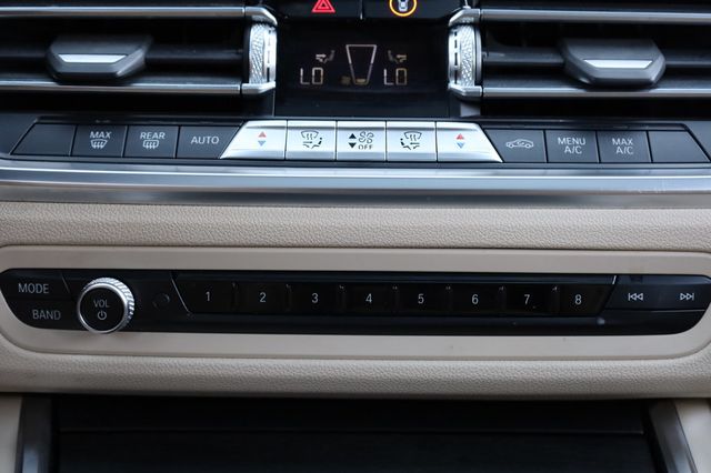 2022 BMW 3 Series 330i xDrive Sedan - 22996208 - 49