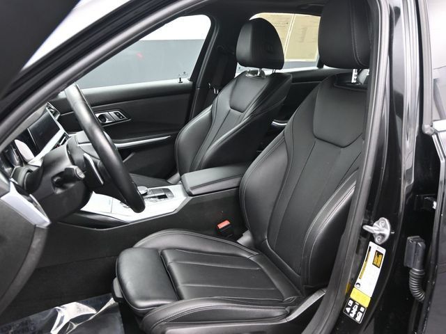 2022 BMW 3 Series 330i xDrive Sedan - 22978581 - 10