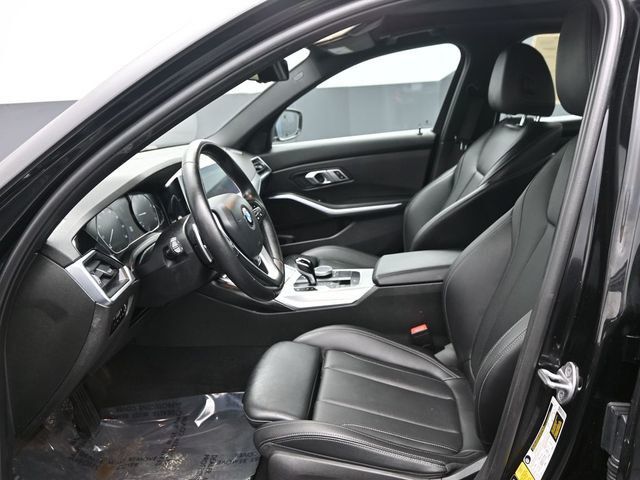 2022 BMW 3 Series 330i xDrive Sedan - 22978581 - 11