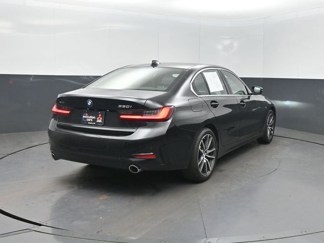 2022 BMW 3 Series 330i xDrive Sedan - 22978581 - 31
