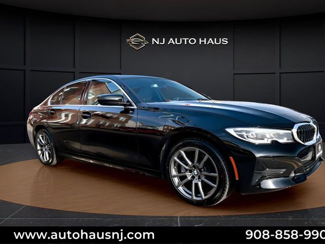 2022 BMW 3 Series 330i xDrive Sedan - 23005947 - 0