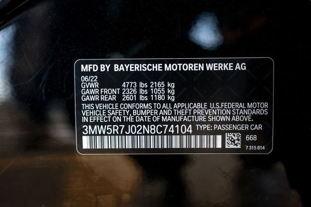 2022 BMW 3 Series 330i xDrive Sedan - 23005947 - 39