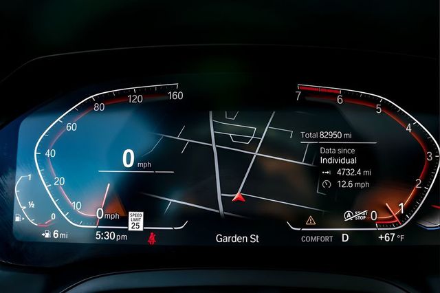 2022 BMW 3 Series 330i xDrive Sedan - 23005947 - 42