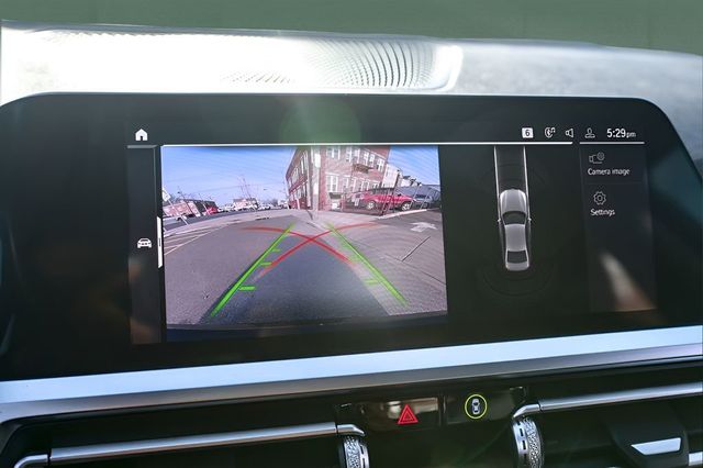 2022 BMW 3 Series 330i xDrive Sedan - 23005947 - 45