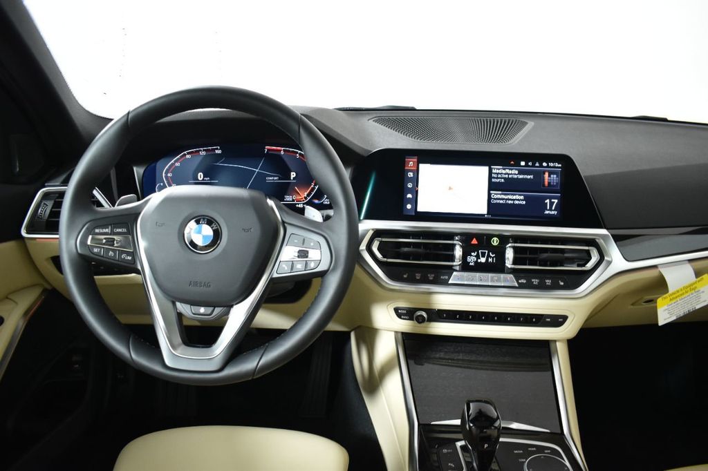 2022 BMW 3 Series 330i xDrive Sedan - 21197499 - 3