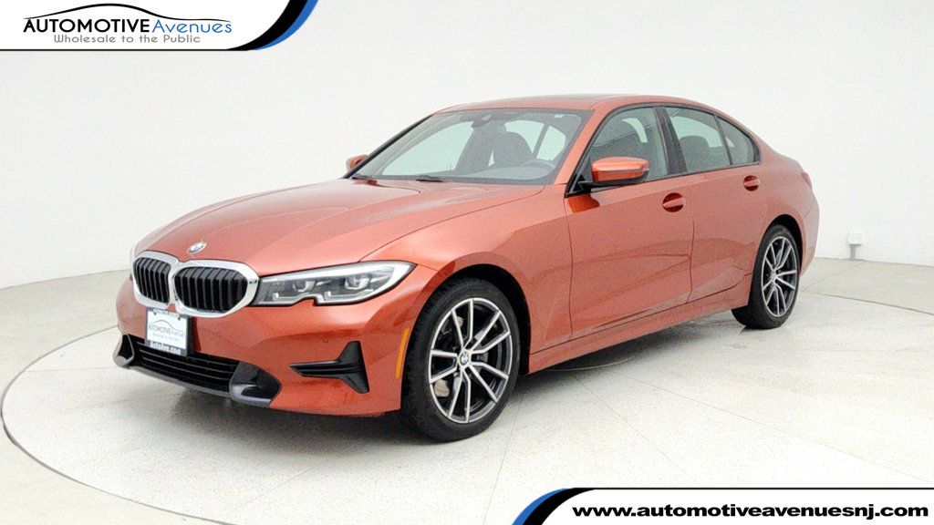 2022 BMW 3 Series 330i xDrive Sedan with & Driving Assistance & Convenience Pkgs - 22944382 | Video 1
