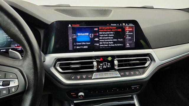 2022 BMW 3 Series 330i xDrive Sedan with & Driving Assistance & Convenience Pkgs - 22944382 - 17