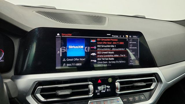 2022 BMW 3 Series 330i xDrive Sedan with & Driving Assistance & Convenience Pkgs - 22944382 - 18