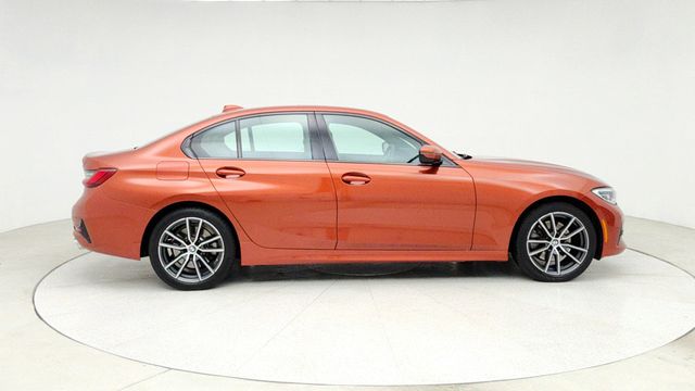 2022 BMW 3 Series 330i xDrive Sedan with & Driving Assistance & Convenience Pkgs - 22944382 - 3