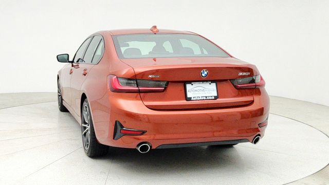 2022 BMW 3 Series 330i xDrive Sedan with & Driving Assistance & Convenience Pkgs - 22944382 - 5