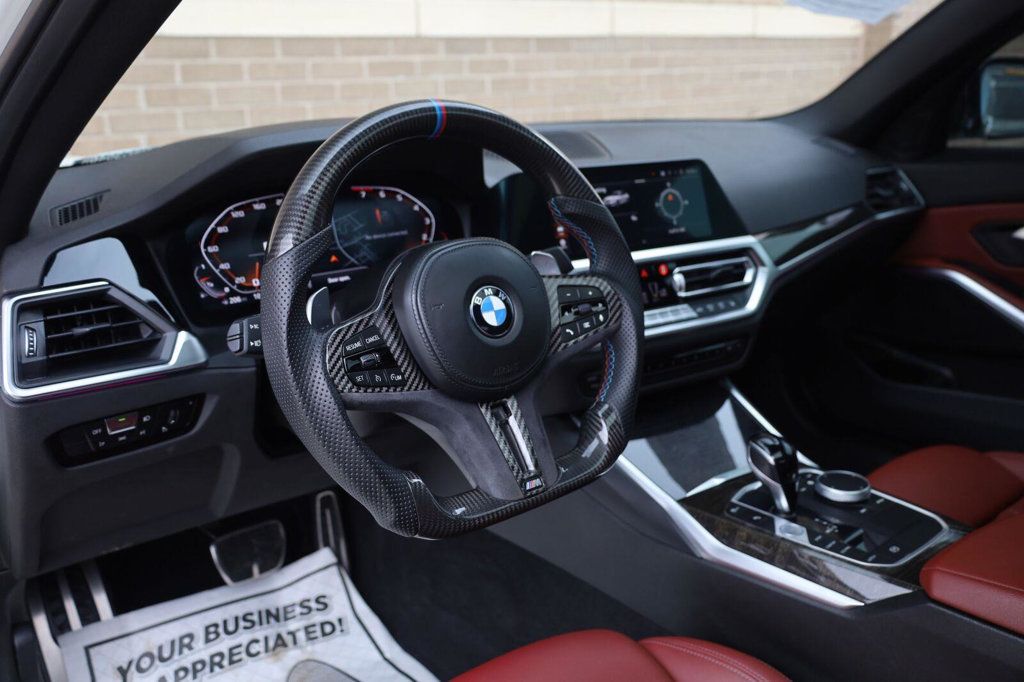 BMW 3 Series photo 18