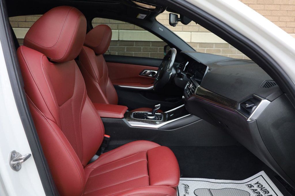 BMW 3 Series photo 29