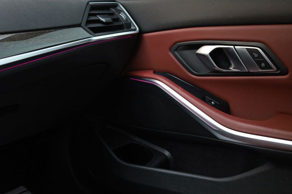 BMW 3 Series photo 41