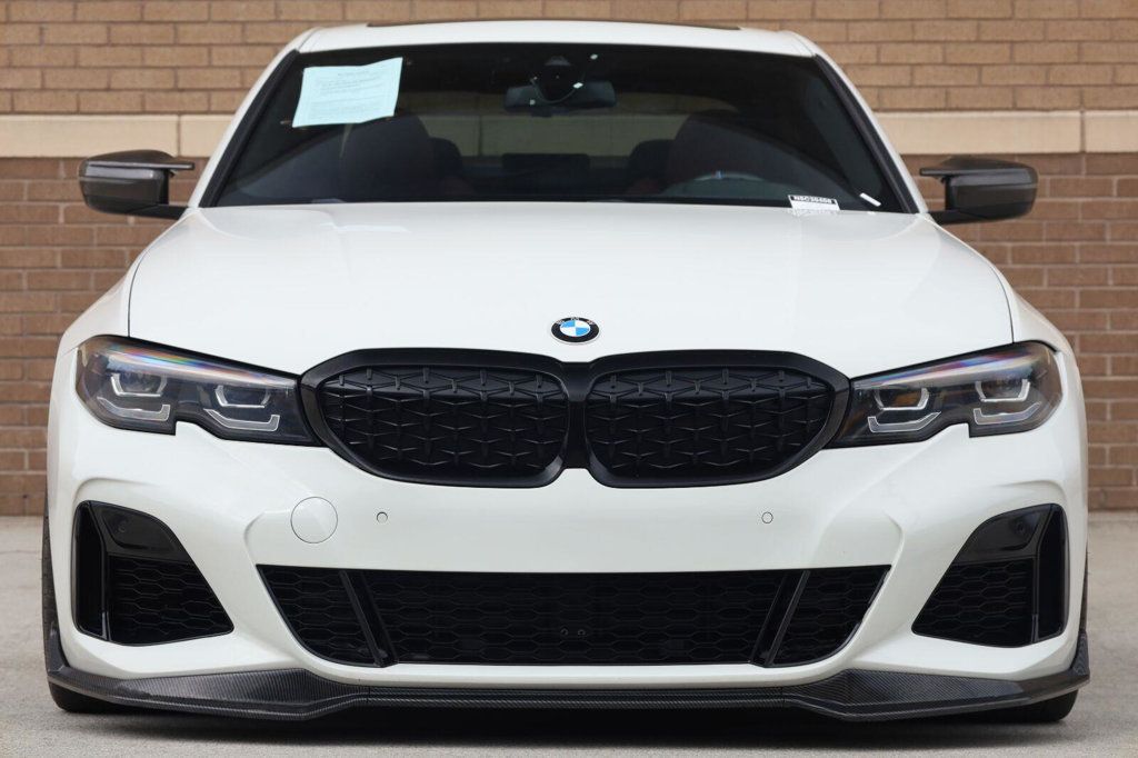 BMW 3 Series photo 6
