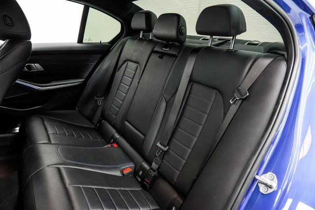 2022 BMW 3 Series M340i Sedan - 23071457 - 17