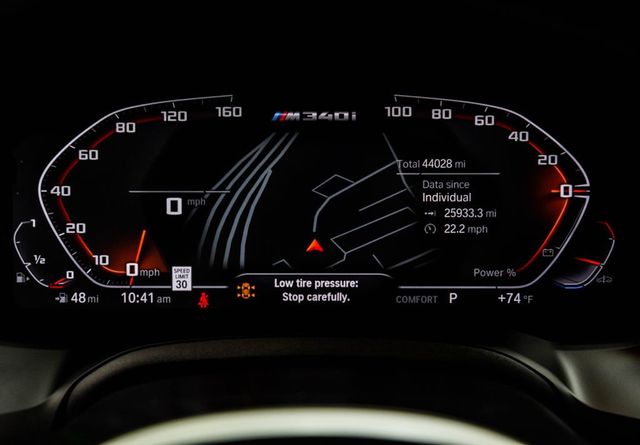 2022 BMW 3 Series M340i Sedan - 23071457 - 37