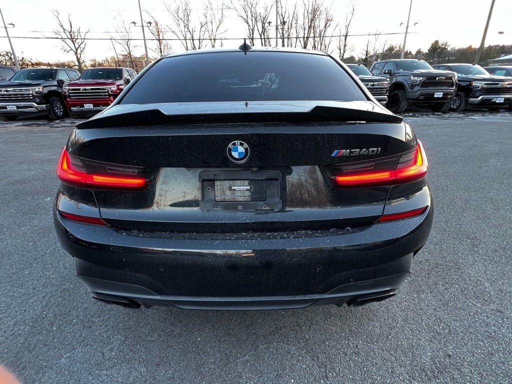 2022 BMW 3 Series M340i Sedan - 22739785 - 23