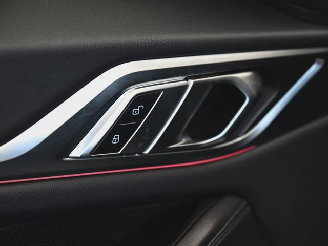 2022 BMW 4 Series M440i xDrive - 23031151 - 9