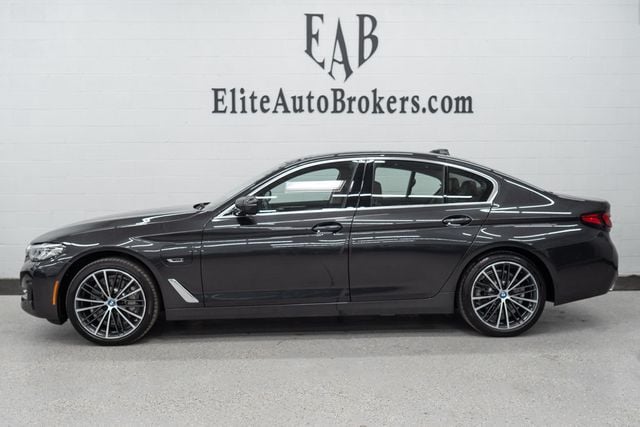 2022 BMW 5 Series 530e xDrive Plug-In Hybrid - 22775008 - 1