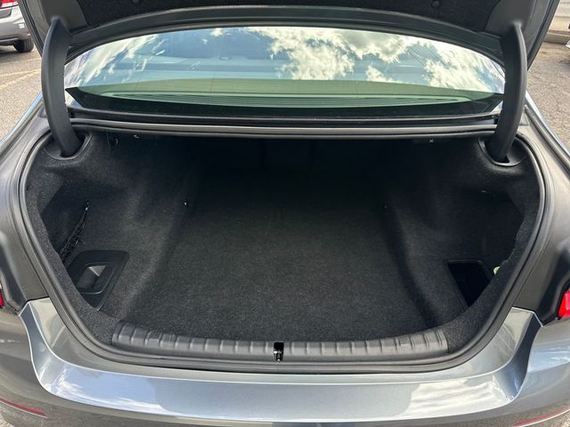 2022 BMW 5 Series 530i Sedan - 23012184 - 20