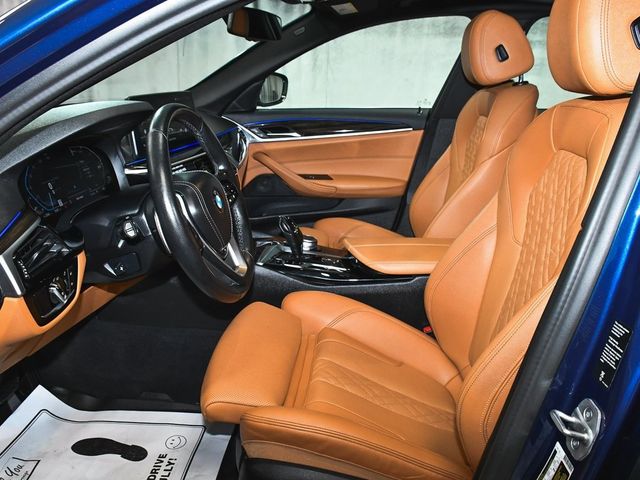 2022 BMW 5 Series 530i xDrive - 22971505 - 46