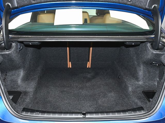 2022 BMW 5 Series 530i xDrive - 22971505 - 63