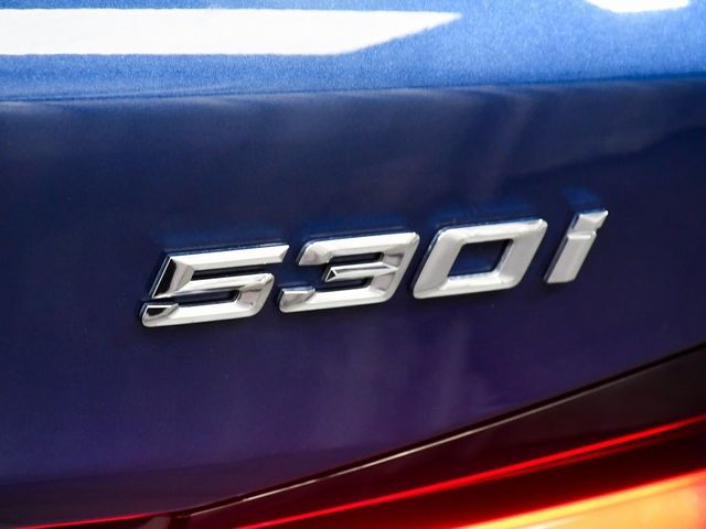 2022 BMW 5 Series 530i xDrive - 22971505 - 82