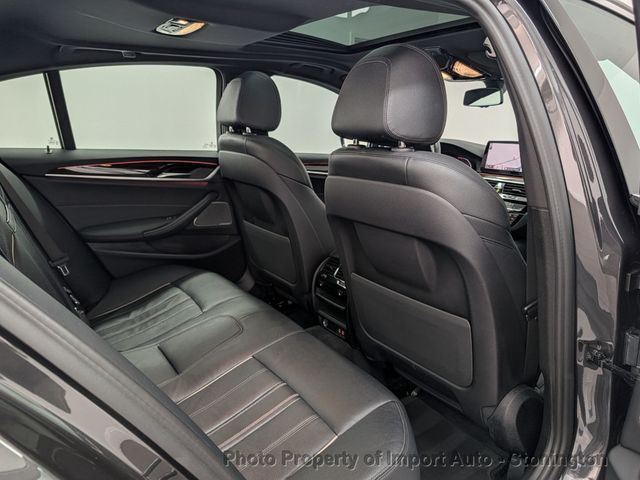 2022 BMW 5 Series 530i xDrive Sedan - 22846165 - 14