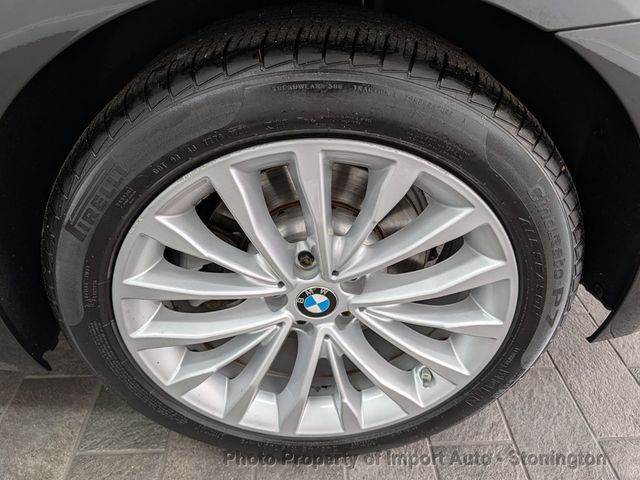 2022 BMW 5 Series 530i xDrive Sedan - 22846165 - 17