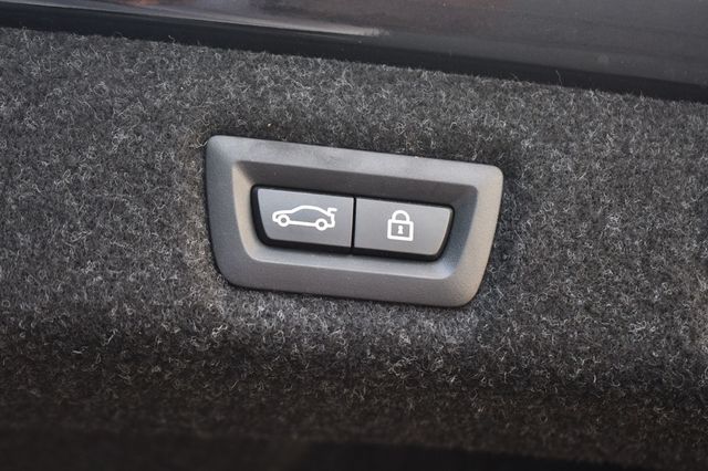 2022 BMW 5 Series 530i xDrive Sedan - 22907002 - 9