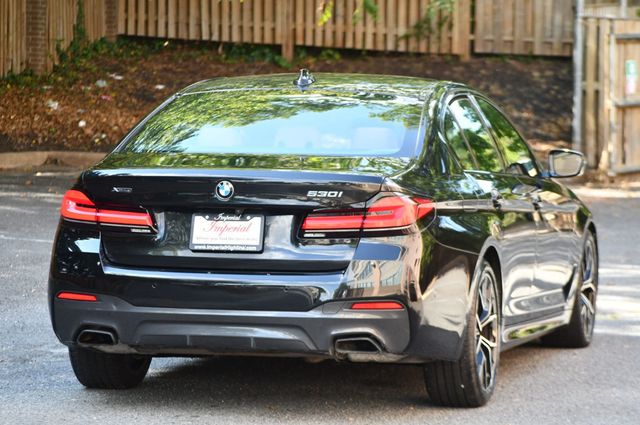 2022 BMW 5 Series 530i xDrive Sedan - 22907002 - 10