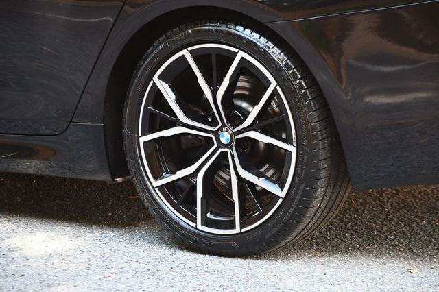 2022 BMW 5 Series 530i xDrive Sedan - 22907002 - 14
