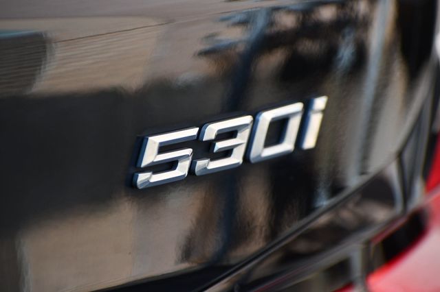 2022 BMW 5 Series 530i xDrive Sedan - 22907002 - 18