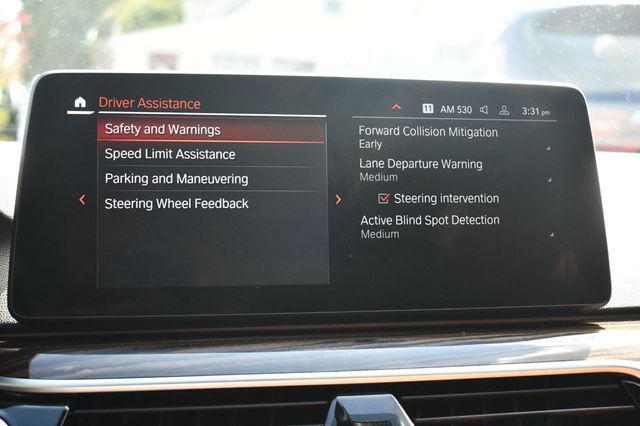 2022 BMW 5 Series 530i xDrive Sedan - 22907002 - 40