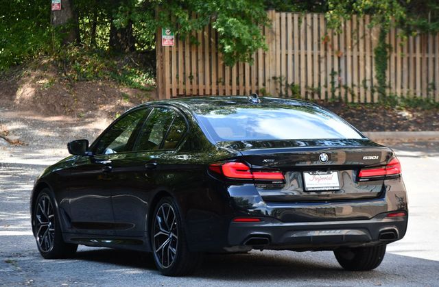 2022 BMW 5 Series 530i xDrive Sedan - 22907002 - 4