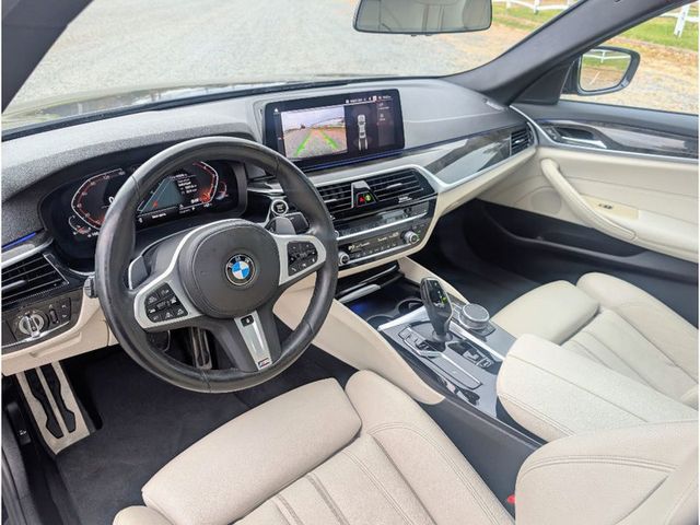 2022 BMW 5 Series 530i xDrive Sedan - 22964325 - 18