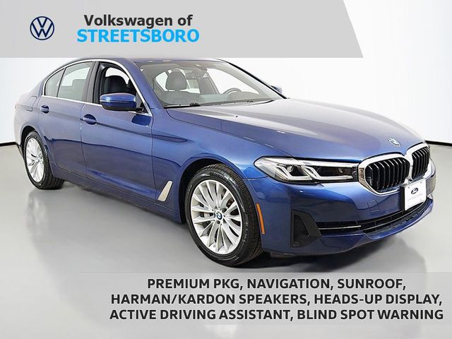 2022 BMW 5 Series 530i xDrive Sedan - 23025682 - 0