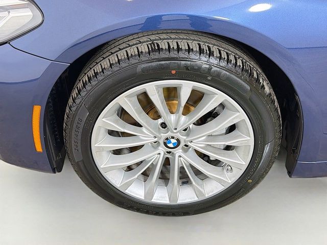 2022 BMW 5 Series 530i xDrive Sedan - 23025682 - 18