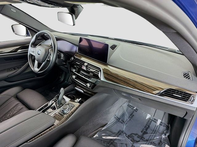 2022 BMW 5 Series 530i xDrive Sedan - 23025682 - 20